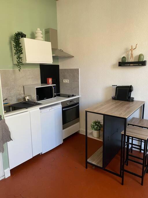 Le For'Home Αρλ Εξωτερικό φωτογραφία