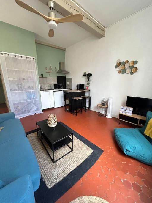 Le For'Home Αρλ Εξωτερικό φωτογραφία